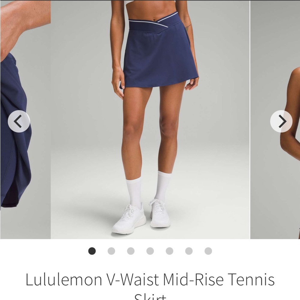 Lululemon v-waist mid rise tennis skirt